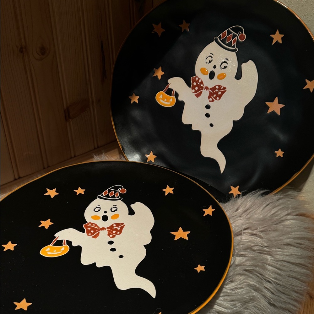 Eli and Ana ghost Halloween plates